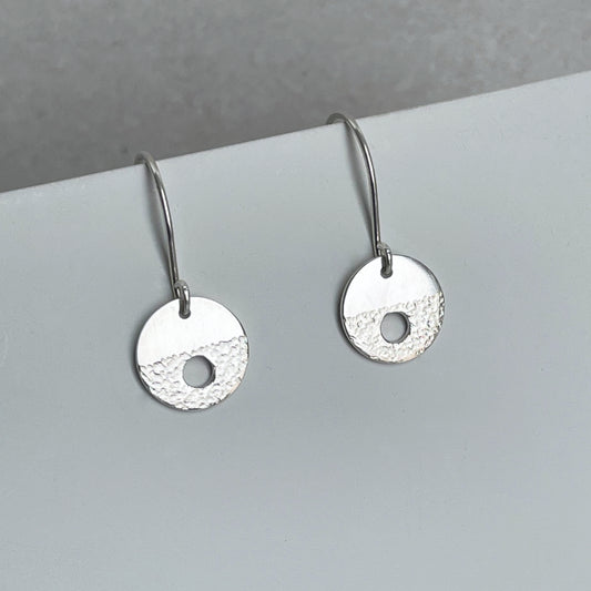 MODERNIST CIRCLE DROP EARRINGS - Genevieve Broughton