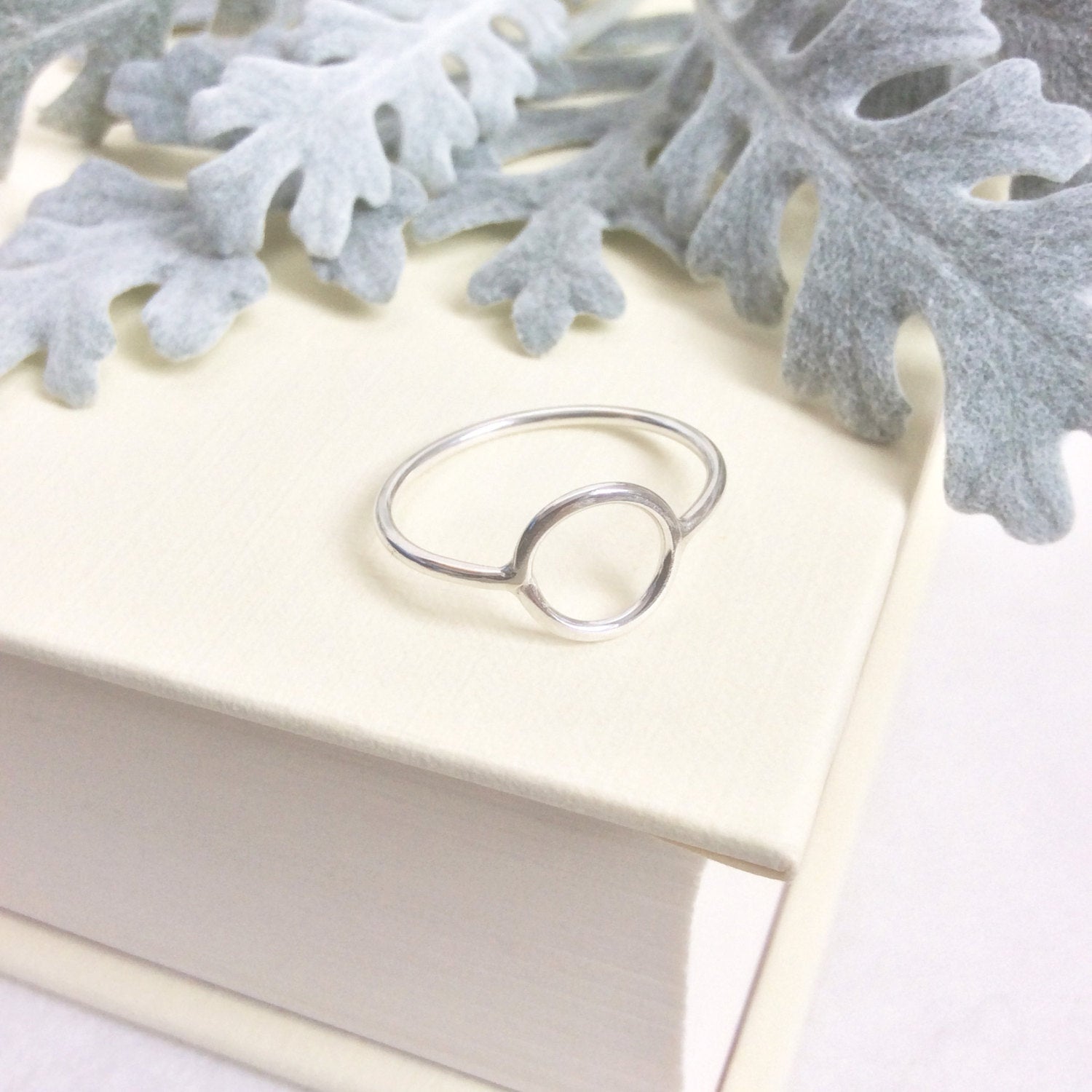 SILVER OPEN CIRCLE RING - Genevieve Broughton