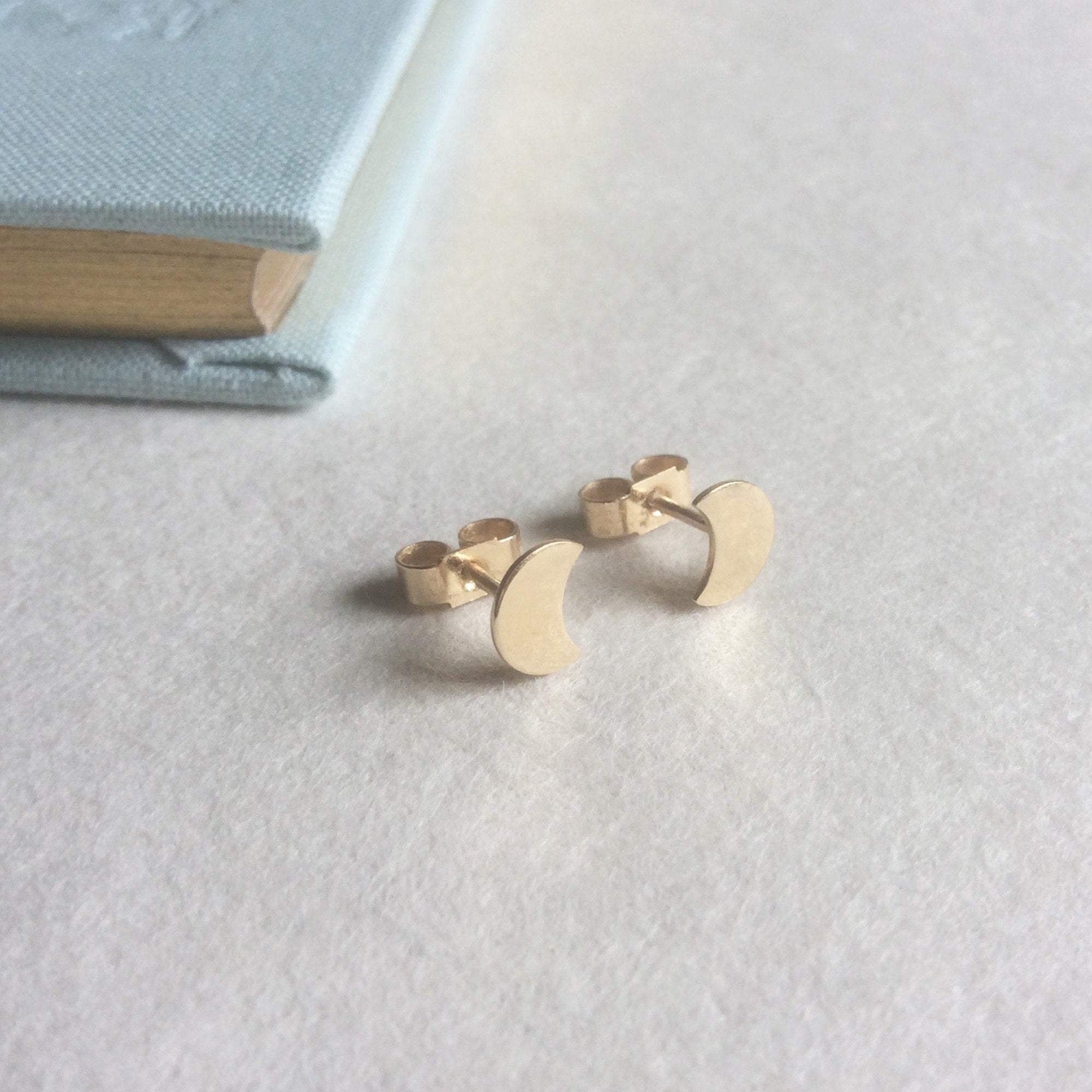 GOLD MOON STUD EARRINGS - Genevieve Broughton