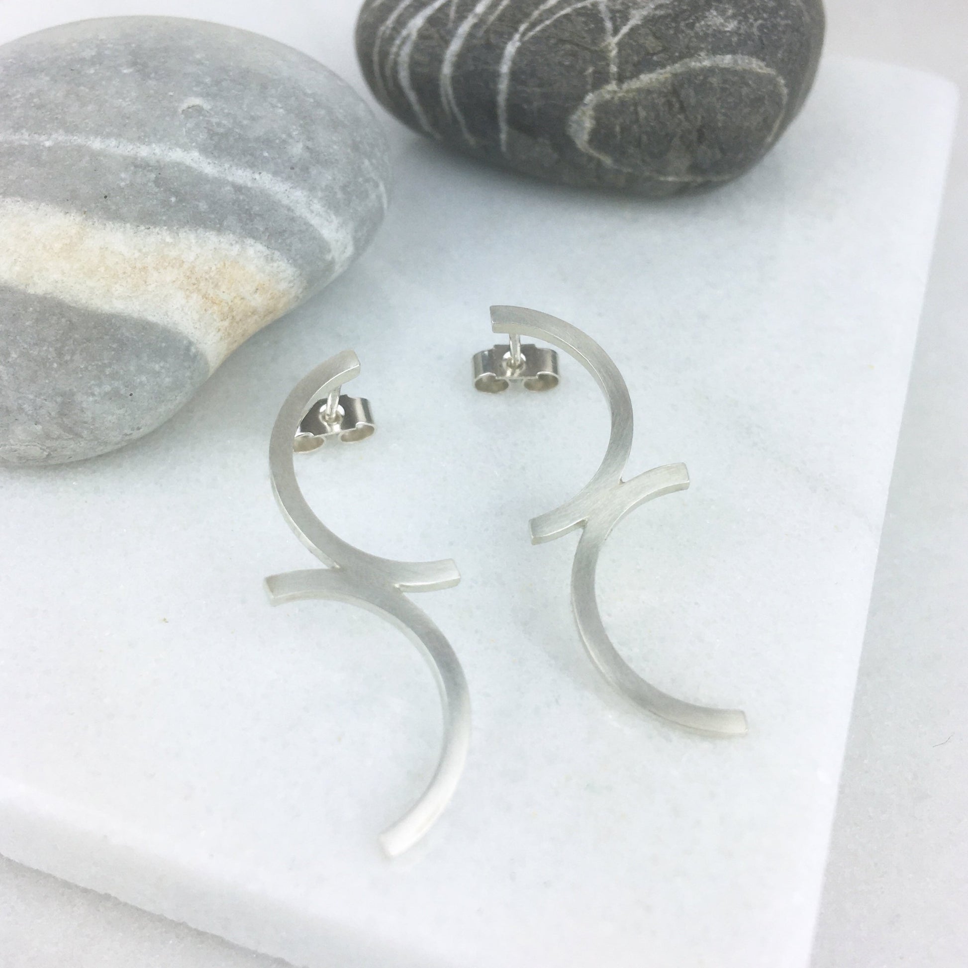 SILVER SEMI-CIRCLES EARRINGS - Genevieve Broughton