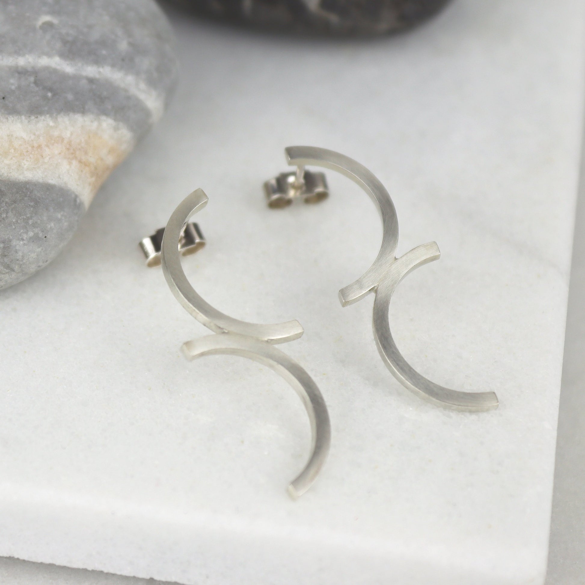 SILVER SEMI-CIRCLES EARRINGS - Genevieve Broughton