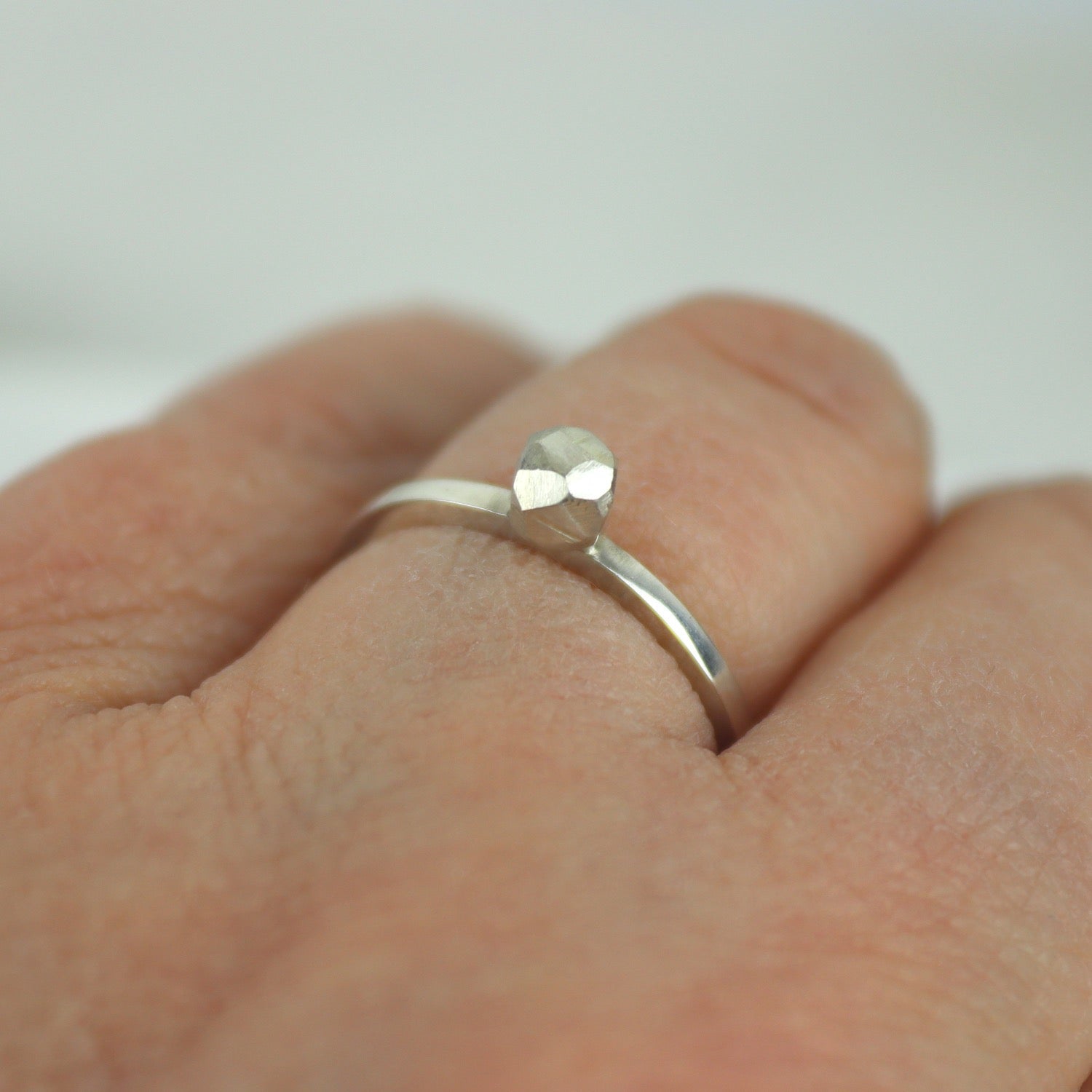 MINIMAL SILVER NUGGET RING - Genevieve Broughton