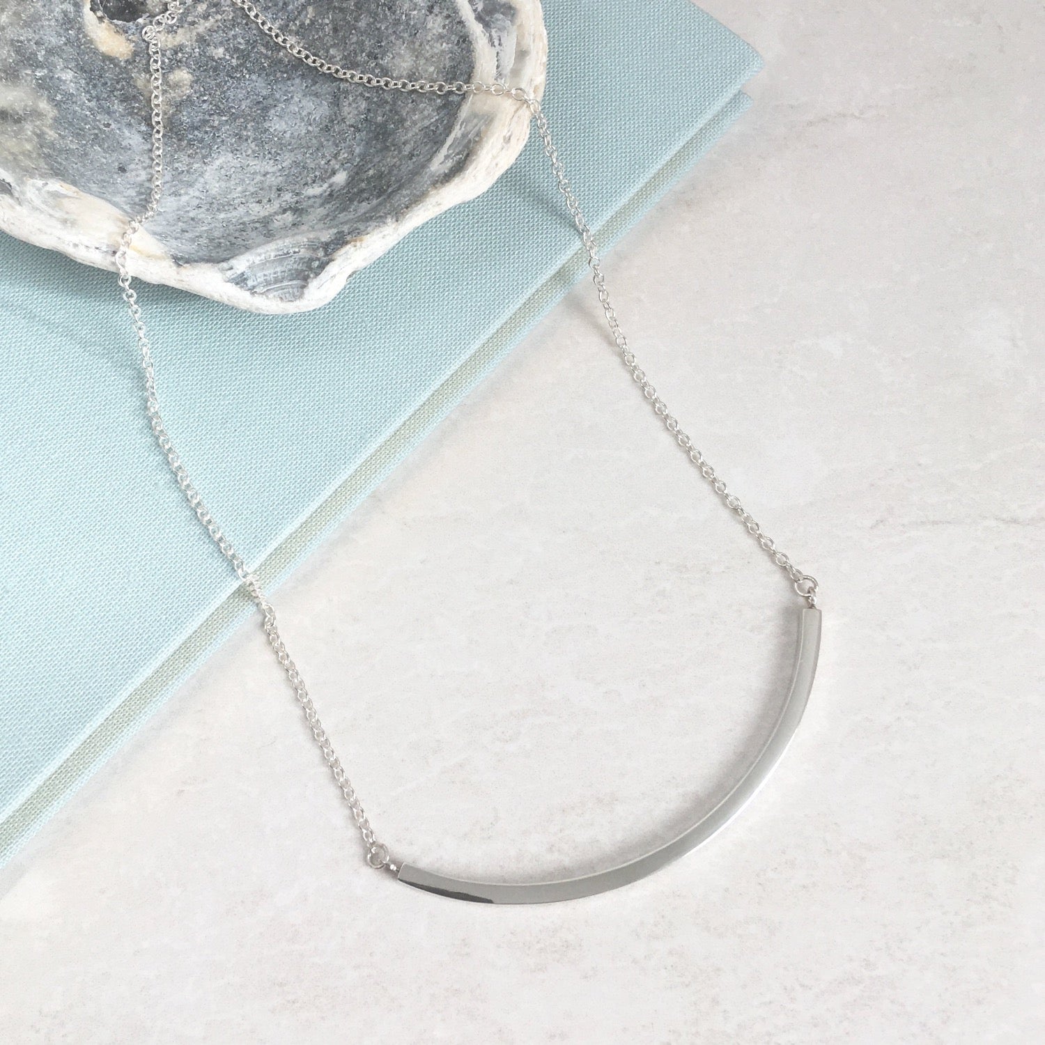 SILVER LONG CURVED BAR NECKLACE - Genevieve Broughton