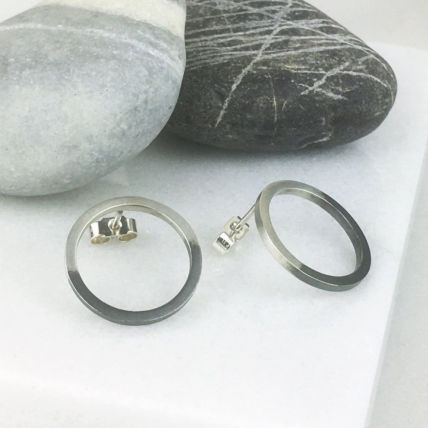 FLAT OPEN CIRCLE SILVER EARRINGS - Genevieve Broughton