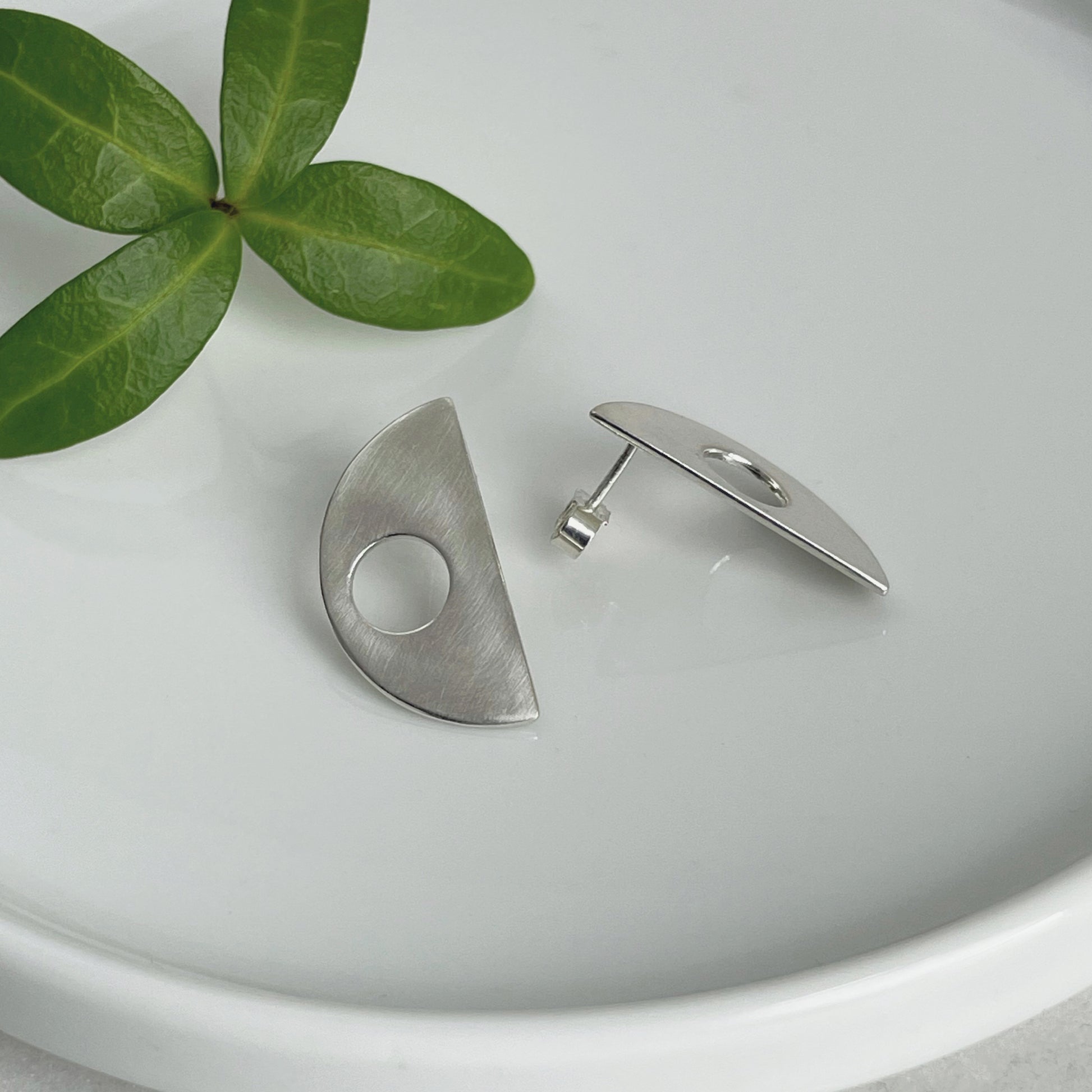 MODERNIST SILVER SEMICIRCLE LARGE STUD EARRINGS - Genevieve Broughton