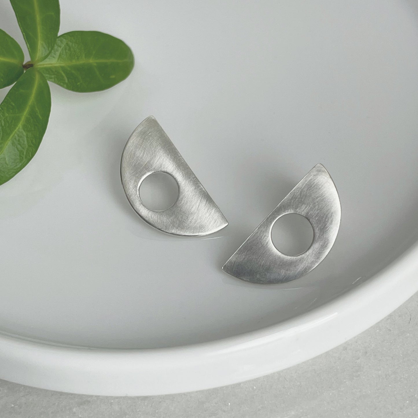 MODERNIST SILVER SEMICIRCLE LARGE STUD EARRINGS - Genevieve Broughton