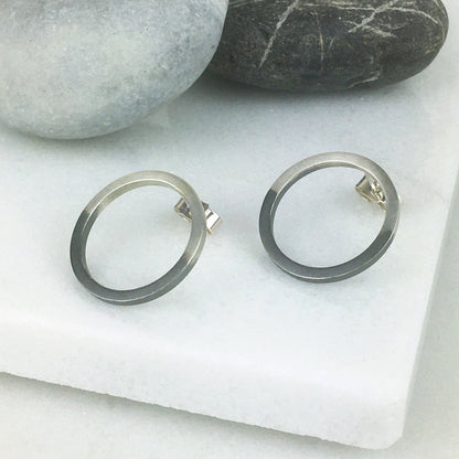 FLAT OPEN CIRCLE SILVER EARRINGS - Genevieve Broughton